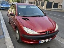 Utilisé 2000 Peugeot 206 Berline | 2 200 €