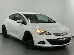 Blanc Utilisé 2013 Opel Astra GTC Berline | 4 750 €