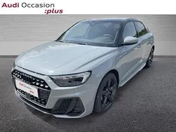 Gris flèche nacré Utilisé 2024 Audi A1 Sportback S-Line Citadine | 28 990 € (Prix assez cher)