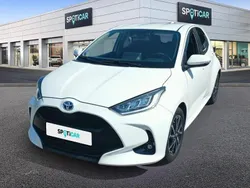 Utilisé 2022 Toyota Yaris Hybrid Citadine | 20 900 € (Prix juste)