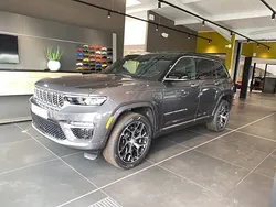 Noir Nouvelle 2024 Jeep Grand Cherokee Summit SUV | 83 900 € (Bon prix)