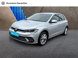 Reflet d'argent métallisé Utilisé 2024 VW Polo Style Berline | 21 900 € (Prix juste)