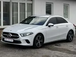 Blanc Utilisé 2021 Mercedes A180 Berline | 22 999 € (Prix juste)