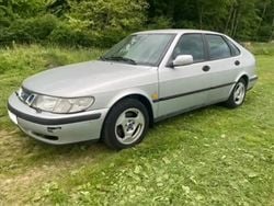 Argent Utilisé 2000 Saab 9-3 Berline | 1 200 €