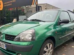 Utilisé 2002 Renault Clio II Expression Citadine | 3 995 € (Prix juste)