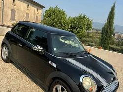 Noir Occasion 2009 Mini ONE Hatch Citadine | 4 600 € (Prix juste)