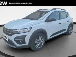 Blanc Utilisé 2021 Dacia Sandero Essentiel Citadine | 12 390 € (Prix juste)