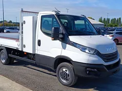 Blanc Utilisé 2022 Iveco Daily Van | 49 800 € (Prix assez cher)