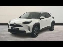 Utilisé 2022 Toyota Yaris Hybrid Design | 23 999 € (Prix juste)