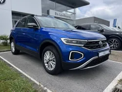 Othercolor Utilisé 2024 VW T-Roc Life SUV | 30 890 € (Prix assez cher)