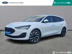 Rouge Utilisé 2024 Ford Focus Business Edition | 24 785 € (Prix juste)