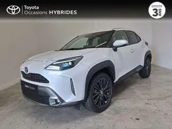 Utilisé 2022 Toyota Yaris Hybrid | 23 990 € (Prix assez cher)