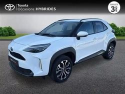 Blanc Utilisé 2024 Toyota Yaris Hybrid Design SUV | 24 500 € (Prix juste)