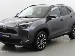 Gris Utilisé 2023 Toyota Yaris Cross Design SUV | 25 199 € (Prix juste)
