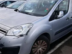 Utilisé 2016 Citroën Berlingo Monospace | 6 480 €