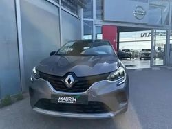Gris Utilisé 2023 Renault Captur Evolution SUV | 17 490 € (Prix juste)