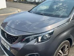 Utilisé 2019 Peugeot 5008 GT-line Monospace | 17 990 € (Prix assez cher)