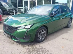 Vert Utilisé 2024 Peugeot 308 Active Citadine | 18 490 € (Super prix)