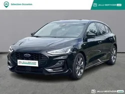 Noir Utilisé 2023 Ford Focus ST-Line | 19 489 € (Prix juste)