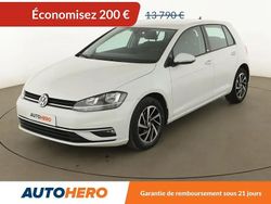 Blanc Utilisé 2018 VW Golf VII Berline | 13 590 € (Prix juste)