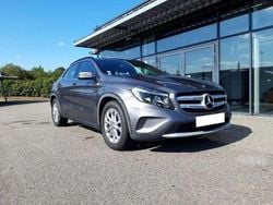 Gris Utilisé 2016 Mercedes GLA200 SUV | 17 990 € (Prix juste)