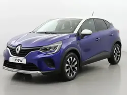 Blanc Utilisé 2023 Renault Captur Evolution SUV | 16 950 € (Prix juste)