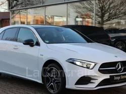 Utilisé 2020 Mercedes A250 AMG line Berline | 29 990 € (Prix juste)