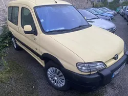 Utilisé 2002 Peugeot Partner Monospace | 3 900 €