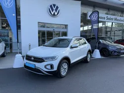 Blanc Utilisé 2025 VW T-Roc Life SUV | 32 590 € (Prix cher)