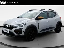 Gris Utilisé 2024 Dacia Sandero Citadine | 17 299 € (Prix juste)