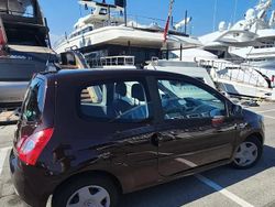 Brun Utilisé 2012 Renault Twingo Citadine | 7 199 € (Prix assez cher)