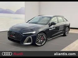 Bleu firmament métallisé Nouvelle 2025 Audi A5 Design Coupé | 74 333 € (Prix assez cher)