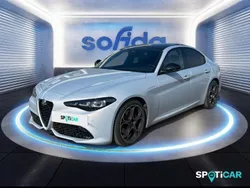 Gris Utilisé 2025 Alfa Romeo Giulia Veloce Berline | 46 499 € (Prix juste)