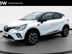 Blanc Utilisé 2024 Renault Captur Techno SUV | 19 690 € (Prix juste)