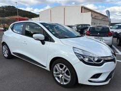 Blanc Occasion 2018 Renault Clio IV Business Berline | 10 990 € (Bon prix)