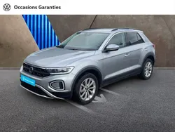 Gris Utilisé 2022 VW T-Roc Life SUV | 23 490 € (Prix juste)