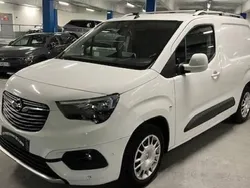 Blanc Utilisé 2019 Opel Combo Business Monospace | 11 490 €