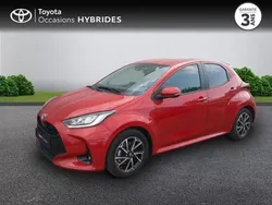 Rouge Utilisé 2022 Toyota Yaris Hybrid Design | 18 990 € (Super prix)
