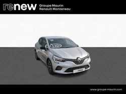 Gris Utilisé 2023 Renault Clio V Techno Citadine | 16 490 € (Prix juste)