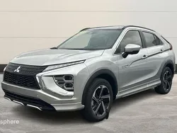 Gris Nouvelle 2024 Mitsubishi Eclipse Cross Instyle SUV | 32 999 €
