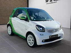 Blanc Utilisé 2017 Smart ForTwo Electric Drive Coupé | 8 900 € (Prix juste)