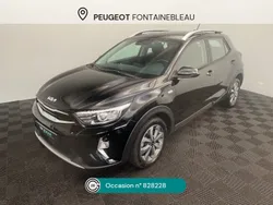Noir Utilisé 2023 Kia Stonic Active SUV | 19 370 € (Prix juste)