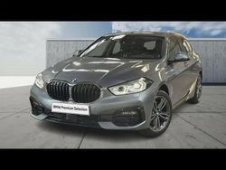 Gris Utilisé 2023 BMW 118 Sport Line Citadine | 29 900 € (Prix juste)
