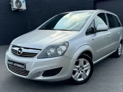 Gris Utilisé 2011 Opel Zafira Monospace | 3 950 €