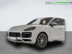 Utilisé 2023 Porsche Cayenne GTS SUV | 125 600 € (Prix assez cher)