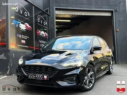 Noir Utilisé 2020 Ford Focus ST-Line Berline | 17 990 € (Prix assez cher)