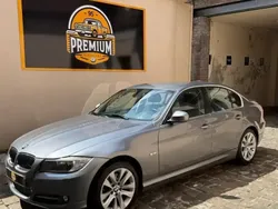 Gris Utilisé 2012 BMW 320 Berline | 7 990 € (Super prix)