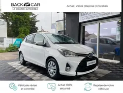 Blanc Utilisé 2016 Toyota Yaris Hybrid Business Edition Berline | 13 990 € (Prix juste)