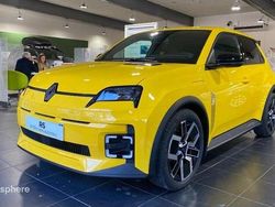 Jaune Nouvelle 2025 Renault 5 E-Tech Techno Berline | 32 999 € (Prix juste)