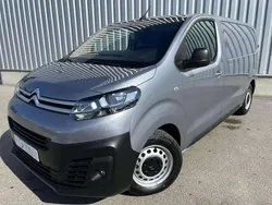 Gris Utilisé 2023 Citroën Jumpy Monospace | 27 222 € (Prix juste)